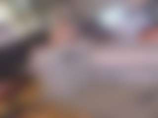 Live cam show with tcart2123 - Tease on Dolls Live