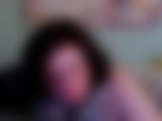 Live cam show with everlyrays - Public MILF on TastyBlacksLive