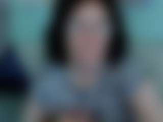 Live cam show with everlyrays - Hairy Pussy on Camming Site