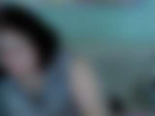 Live cam show with everlyrays - Living Room on SpankPalCams