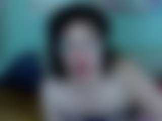 Live cam show with everlyrays - Glasses on madthumbs