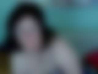 Live cam show with everlyrays - Middle Aged on Cam Slut