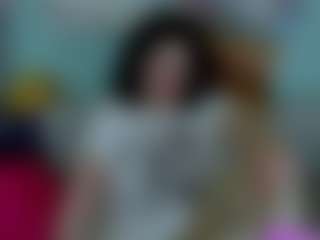 Live cam show with everlyrays - Hairy Pussy on Uber Horny