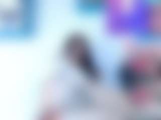 piahot-candy's Live Sex Cam Show