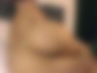 Live cam show with Sweet_Maggie - Small Tits on Porn Luv