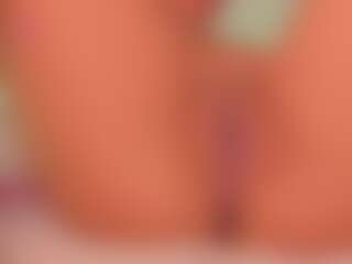 Aylinn Zambrano's Live Sex Cam Show