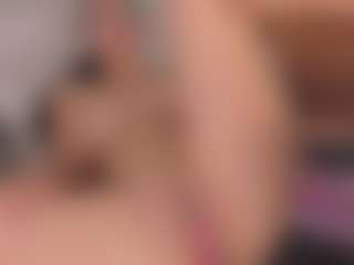 Aylinn Zambrano's Live Sex Cam Show