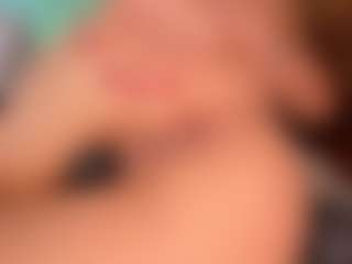 Aylinn Zambrano's Live Sex Cam Show