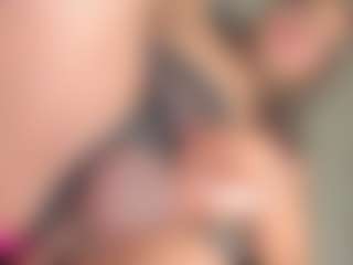 CrystalRambeau's Live Sex Cam Show