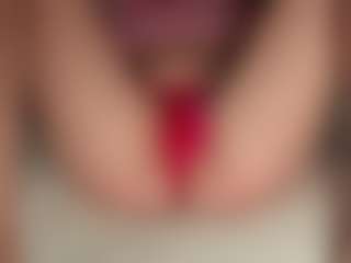 ilona4u's Live Sex Cam Show