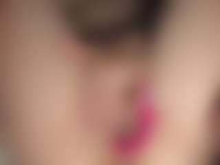 Live cam show with ilona4u - Petite MILF on Camsoda Late Night