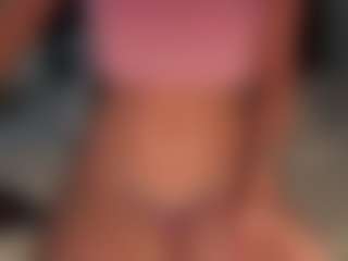 Live cam show with ilona4u - Handjob on Camsoda