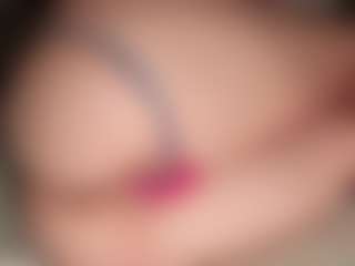 Live cam show with ilona4u - MILF Teen (18+) on EXY
