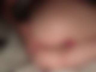 ilona4u's Live Sex Cam Show