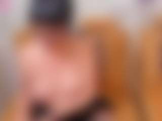 Live cam show with Miranda-Spark1 - Mature on Latina Girls