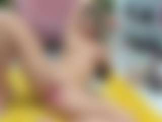 Live cam show with Sweet Cherry - Squirt on Dare Cams