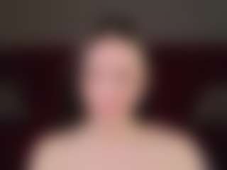 Live cam show with Lexi-Split - Teasing on luckytryst.com