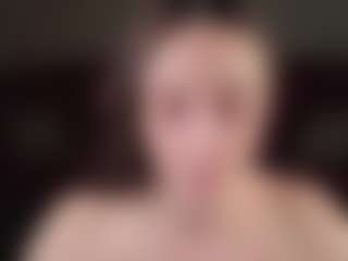 Live cam show with Lexi-Split - Teasing on Camming Site