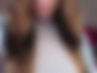Live cam show with Lexi-Split - Lovense on fuklive.com