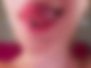 Lexi-Split's Live Sex Cam Show