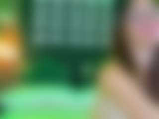 Live cam show with Lexi-Split - Teasing on Camsoda