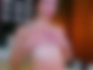 Lexi-Split's Live Sex Cam Show