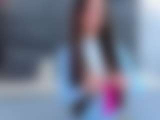 Live cam show with Lexi-Split - Teasing on Camversity
