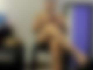 Live cam show with BRENDAMILFHOT - Fuck Machine on iamadamtest123.com