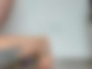 BRENDAMILFHOT's Live Sex Cam Show