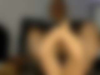 BRENDAMILFHOT's Live Sex Cam Show