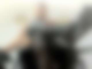 Live cam show with BRENDAMILFHOT - Squirt Mature on Soda Cam