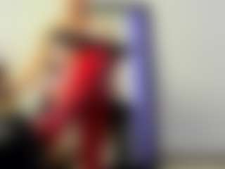 BRENDAMILFHOT's Live Sex Cam Show