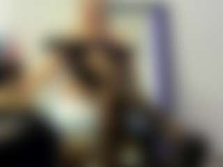 BRENDAMILFHOT's Live Sex Cam Show