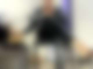 BRENDAMILFHOT's Live Sex Cam Show
