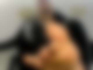 BRENDAMILFHOT's Live Sex Cam Show