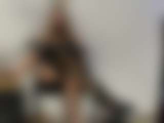 BRENDAMILFHOT's Live Sex Cam Show