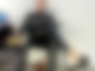 BRENDAMILFHOT's Live Sex Cam Show