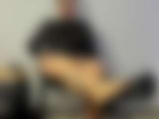 BRENDAMILFHOT's Live Sex Cam Show
