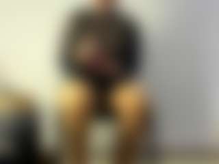 BRENDAMILFHOT's Live Sex Cam Show