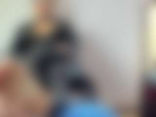 BRENDAMILFHOT's Live Sex Cam Show