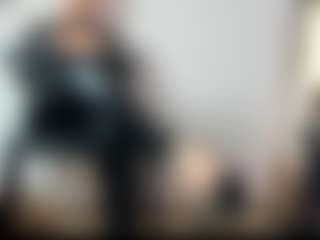 BRENDAMILFHOT's Live Sex Cam Show