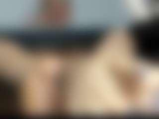 Live cam show with BRENDAMILFHOT - Blonde Hair on Camsoda
