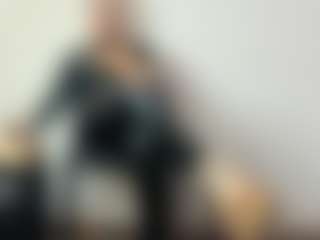 BRENDAMILFHOT's Live Sex Cam Show