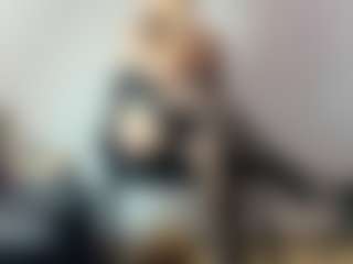 BRENDAMILFHOT's Live Sex Cam Show