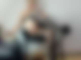 BRENDAMILFHOT's Live Sex Cam Show
