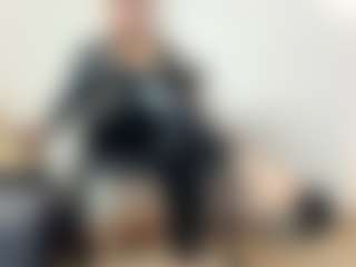 BRENDAMILFHOT's Live Sex Cam Show