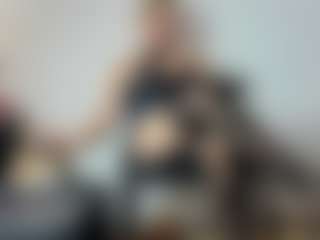 BRENDAMILFHOT's Live Sex Cam Show