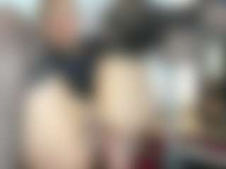 BRENDAMILFHOT's Live Sex Cam Show