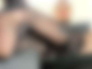 Live cam show with BRENDAMILFHOT - Drinking Brown Hair on Camsoda