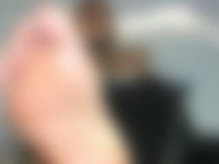 BRENDAMILFHOT MILF webcam performer live streaming